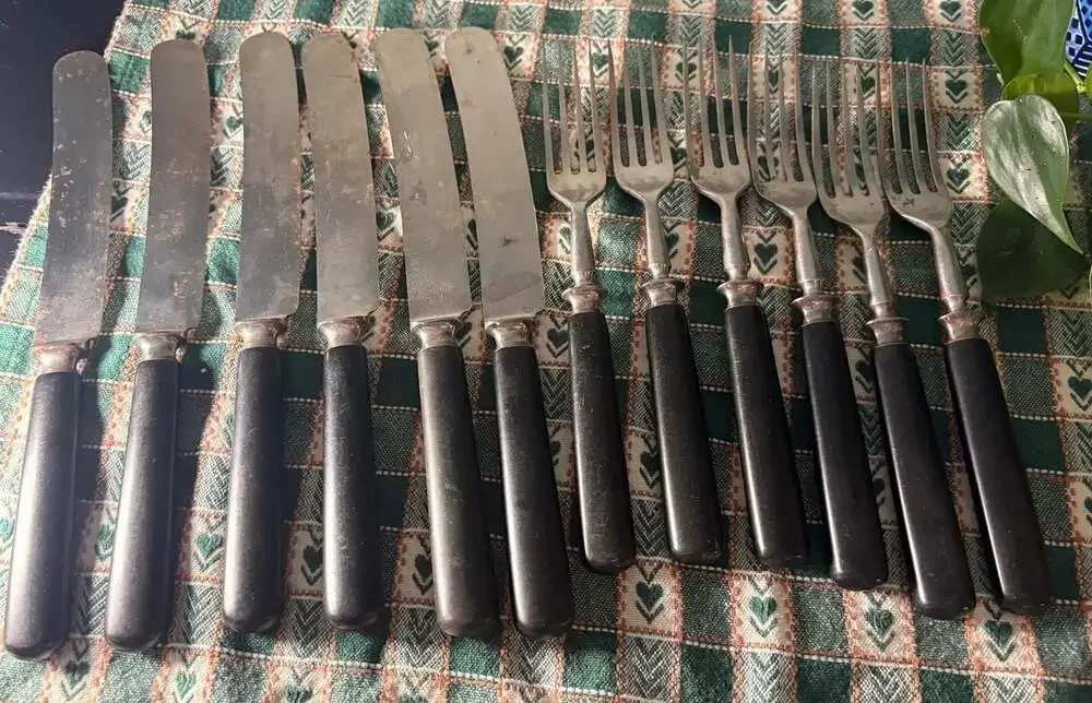 Antique Vintage Landers, Frary and Clark Knives & Forks 12 in a Set